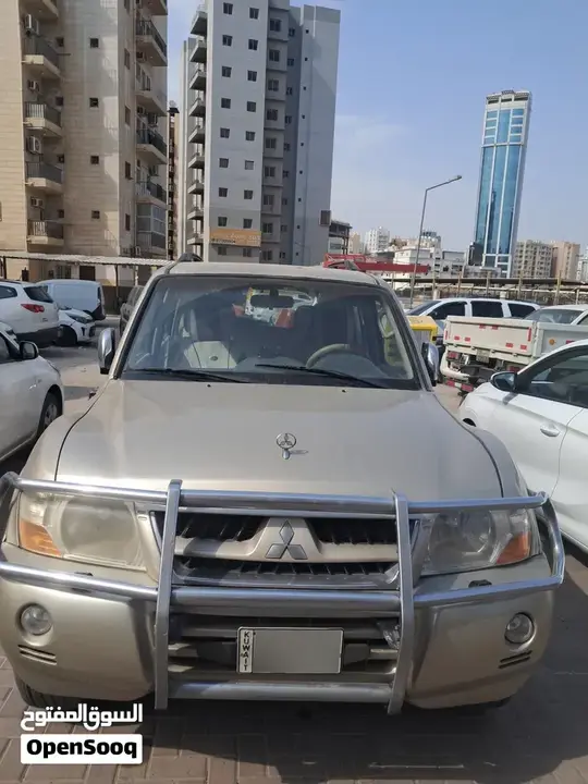 Mitsubishi Pajero 2005 photo 2