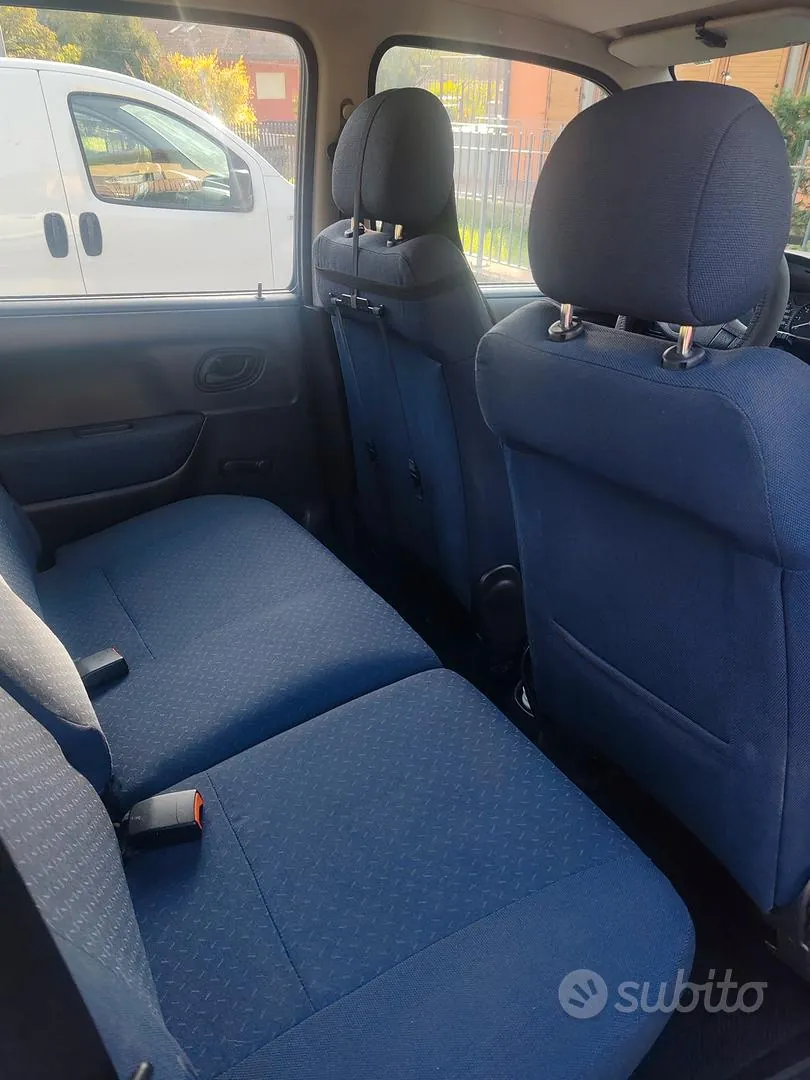 Suzuki Wagon R 2004 photo 5