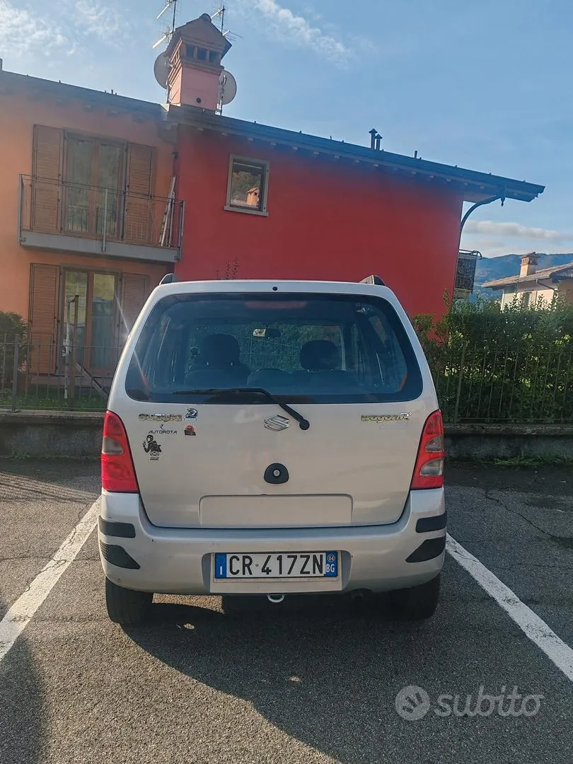 Suzuki Wagon R 2004 photo 2