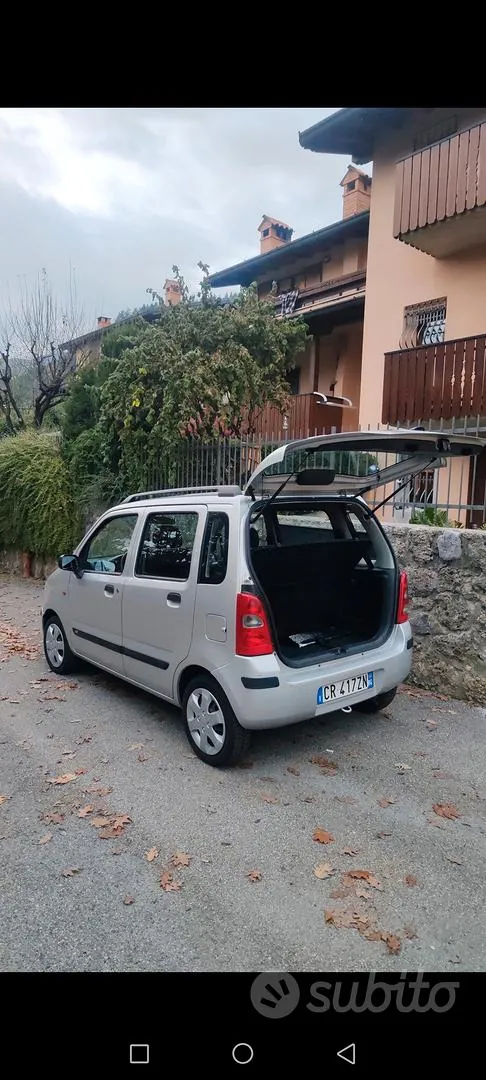 Suzuki Wagon R 2004 photo 3