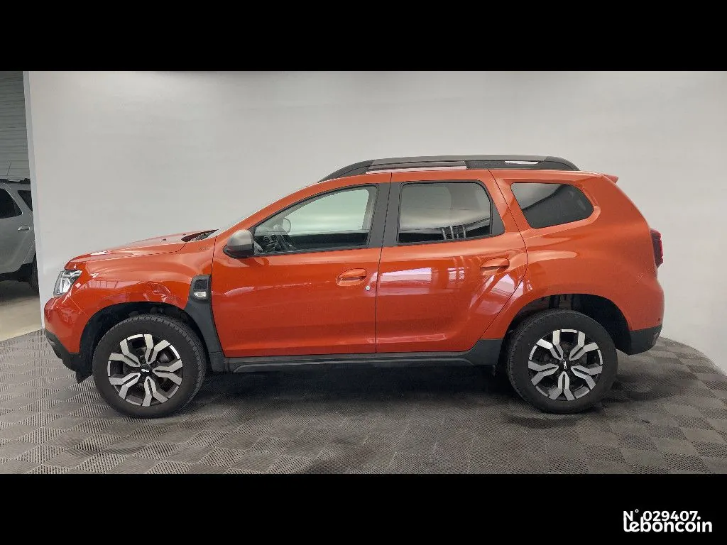 Dacia Duster 2022 photo 2