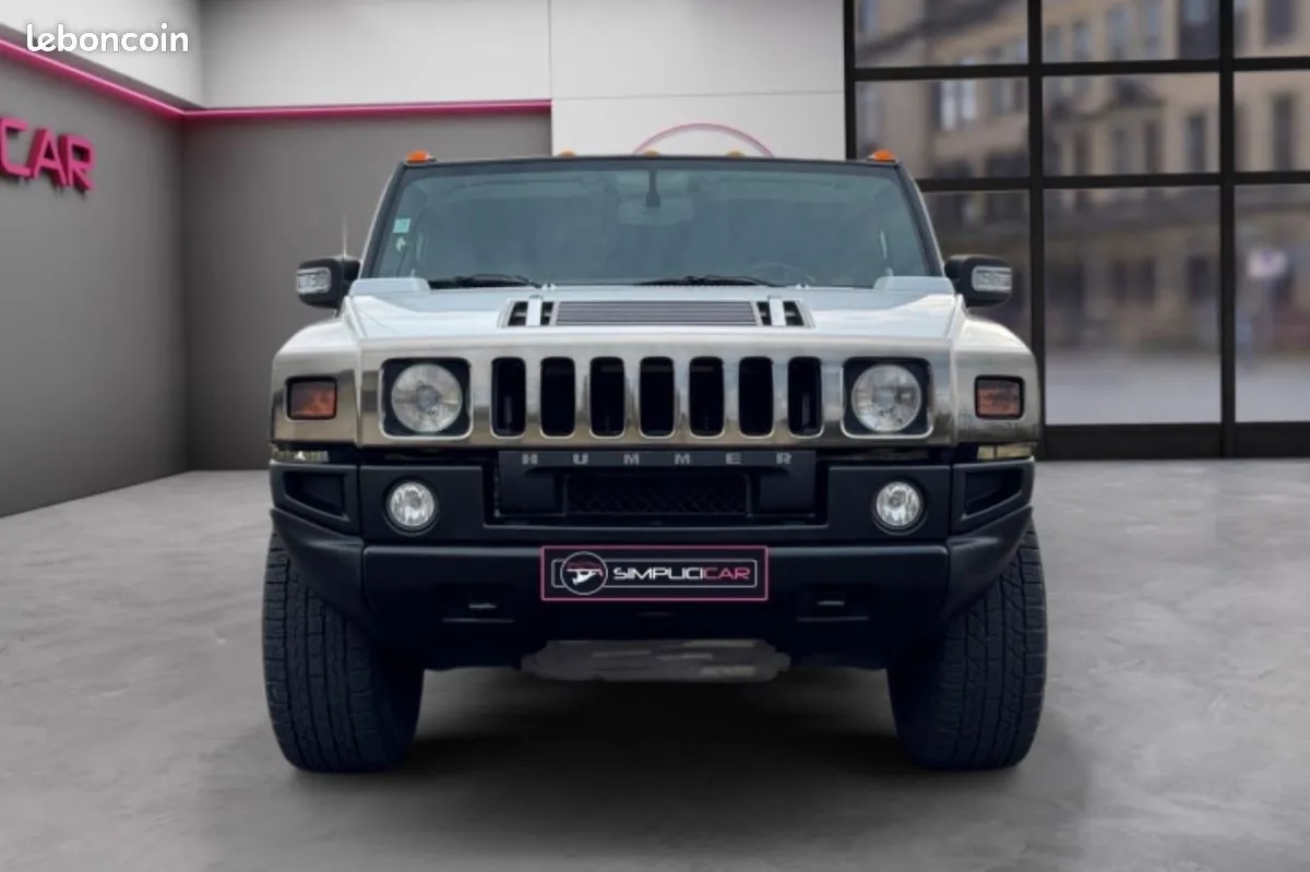 Hummer H2 2010 photo 4