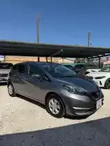 Nissan Note 2019 photo 2