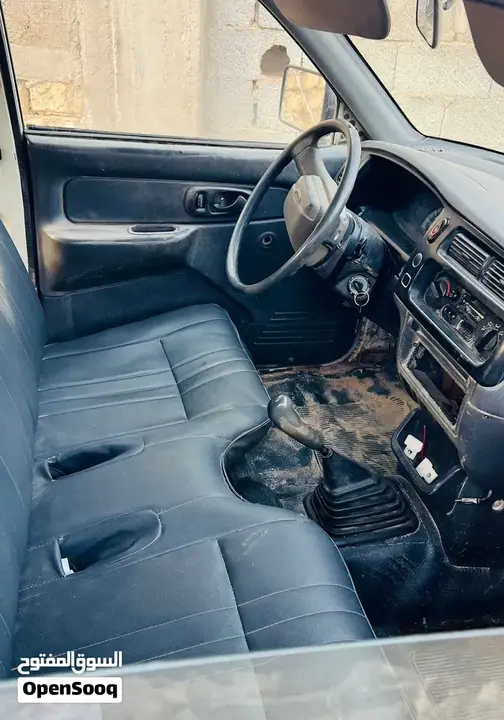 Mitsubishi L200 2004 photo 2