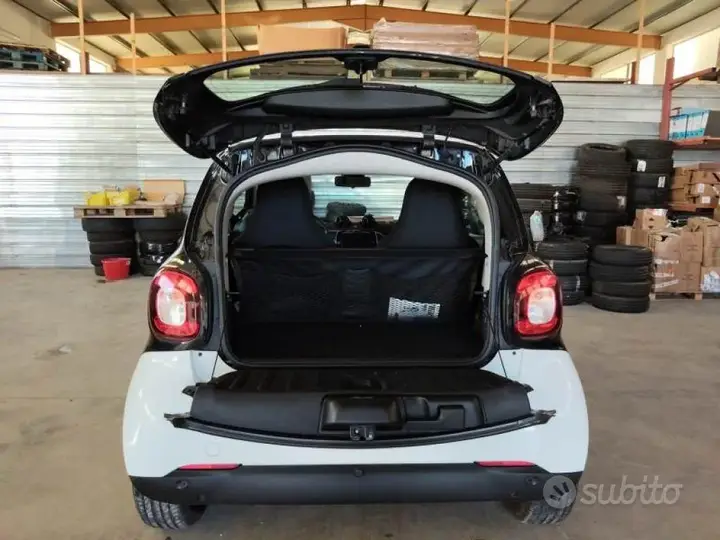 Smart Fortwo 2022 photo 5