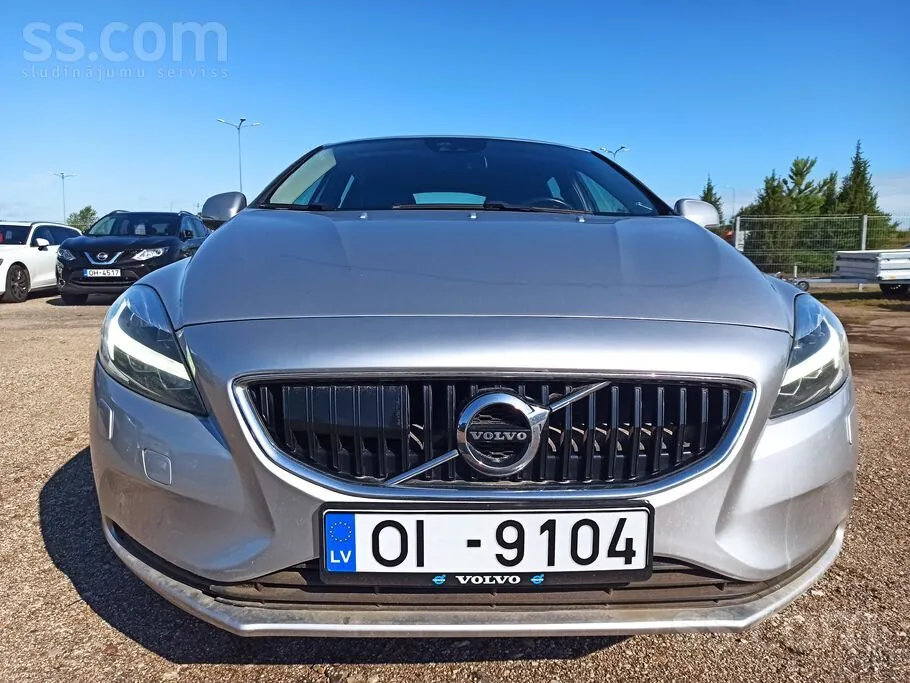 Volvo V40 2017 photo 3