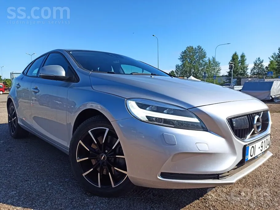 Volvo V40 2017 photo 2