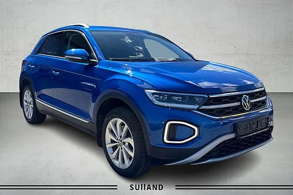 Volkswagen T-Roc 2023 photo 3