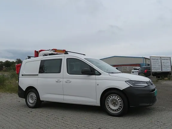 Volkswagen Caddy Maxi 2023 photo 4