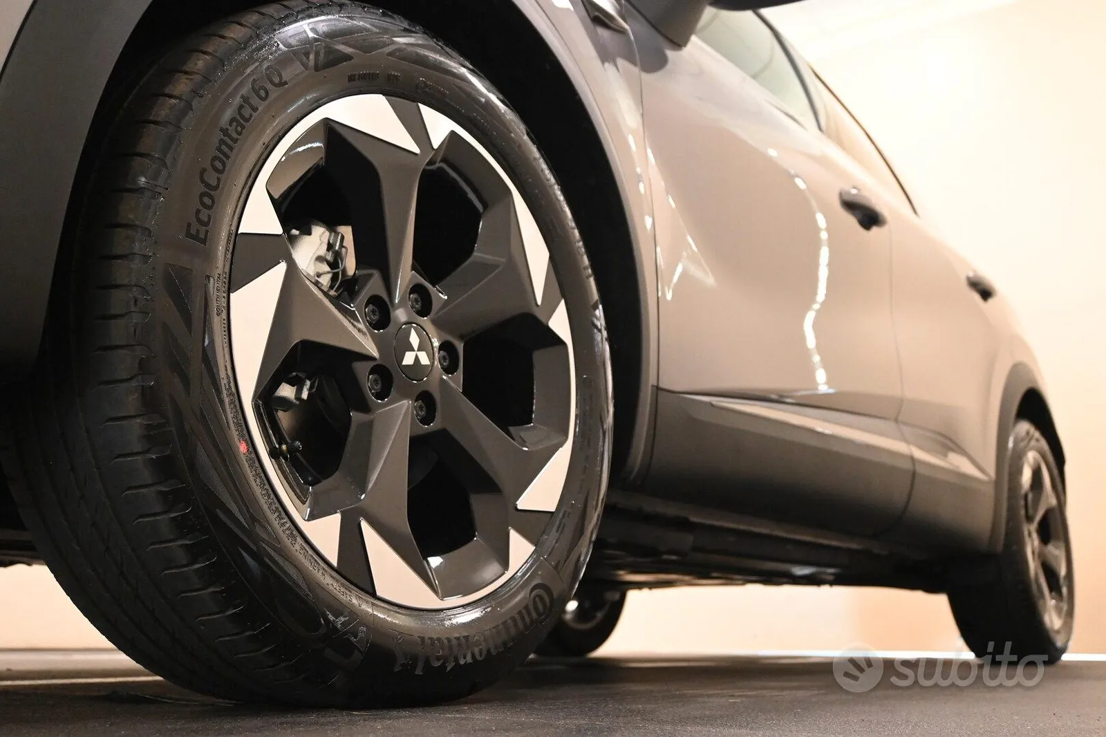 Mitsubishi Grandis photo 4