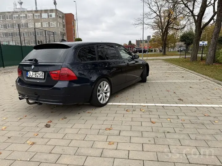 BMW 320 2007 photo 5