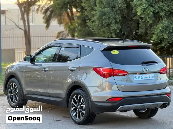Hyundai Santa Fe 2015 photo 3