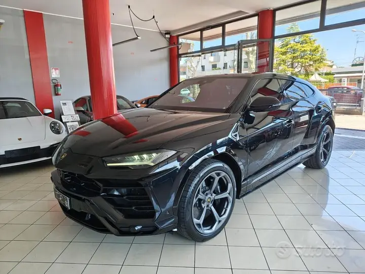 Lamborghini Urus 2019 photo 2
