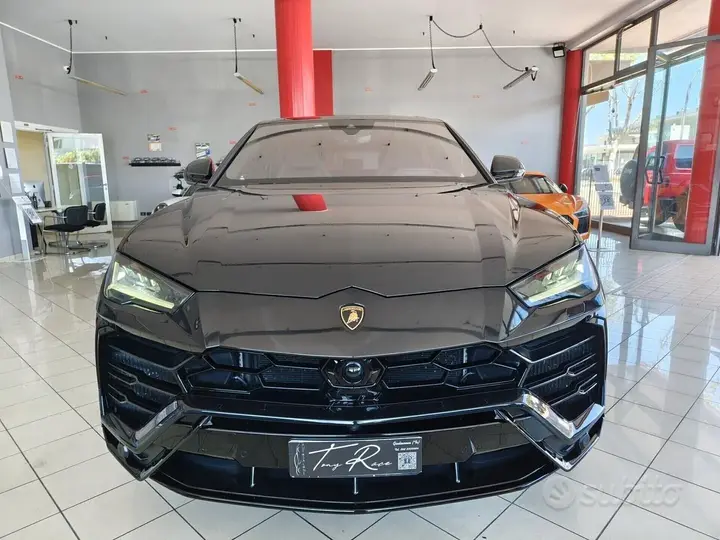 Lamborghini Urus 2019 photo 3