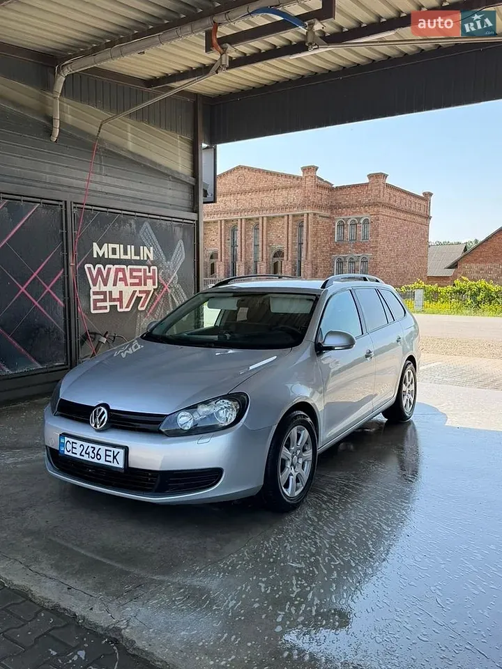 Volkswagen Golf 2012 photo 2