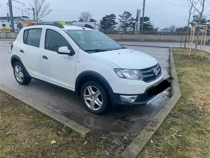 Dacia Sandero Stepway 2014 photo 2