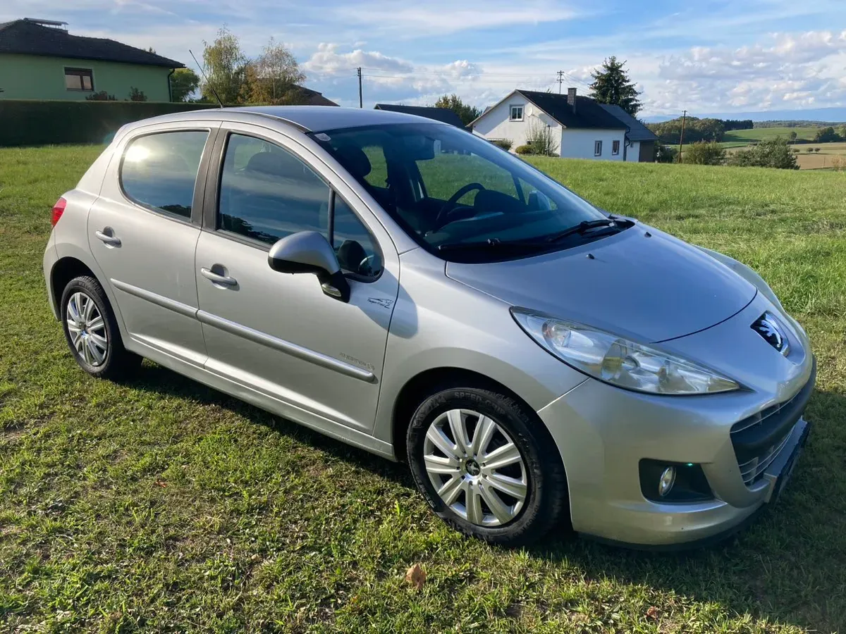 Peugeot 207