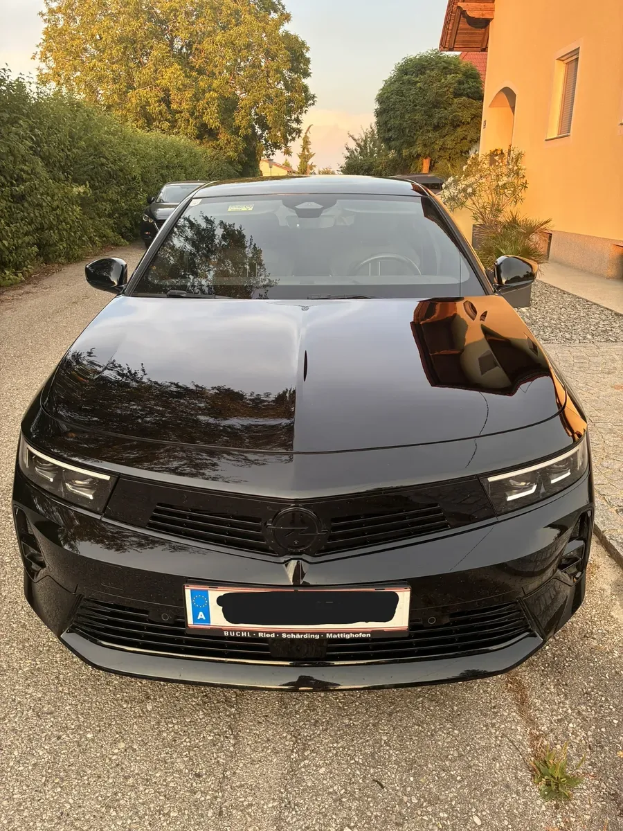 Opel Astra 2022 photo 3