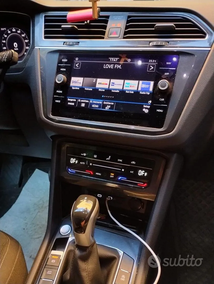 Volkswagen Tiguan 2022 photo 5