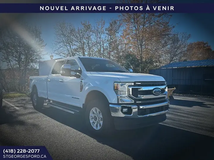 Ford F250 2022 photo 2