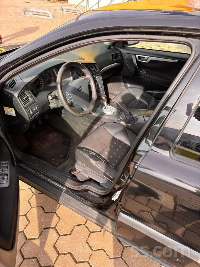 Volvo S60 2002 photo 2