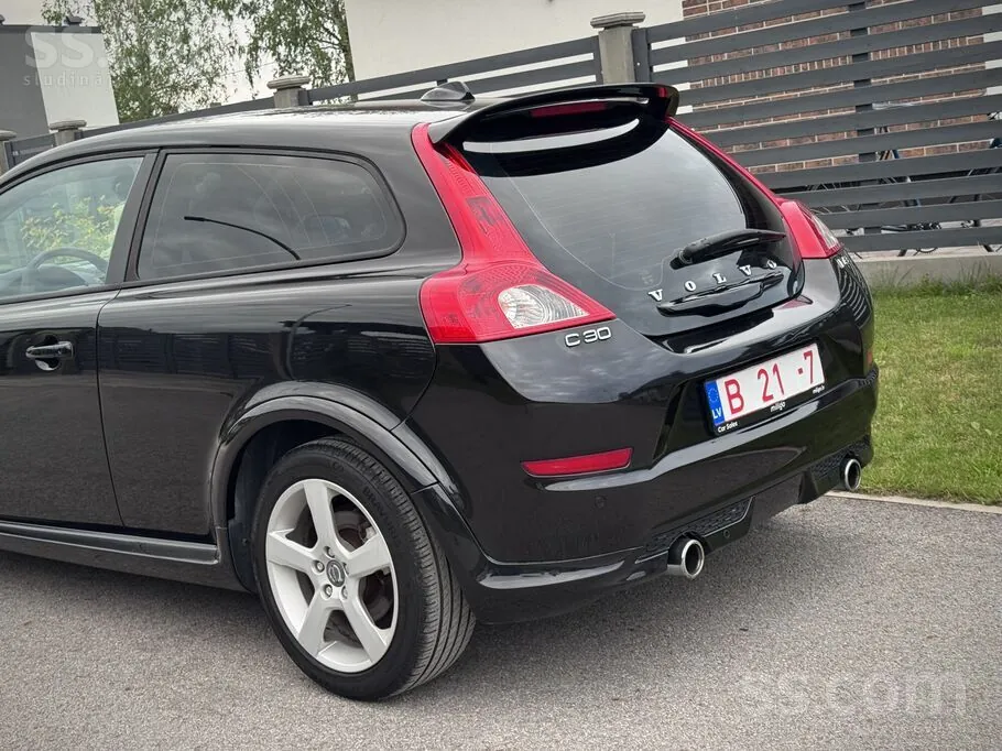 Volvo C30 2011 photo 4