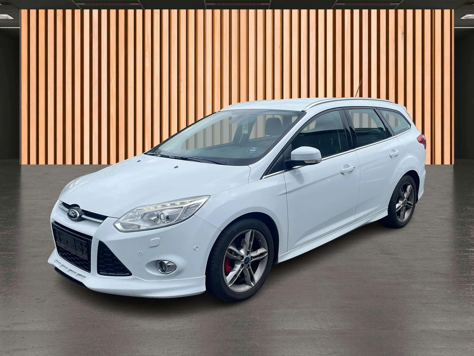 Ford Focus 2013 photo 2