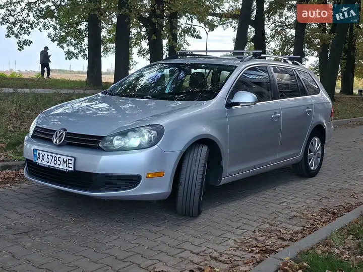 Volkswagen Jetta 2010 photo 3