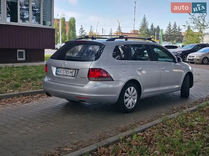 Volkswagen Jetta 2010 photo 4