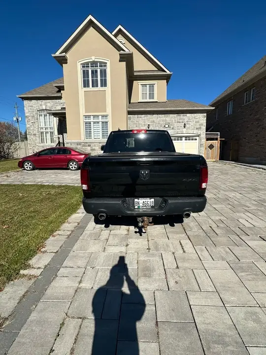 Dodge Ram 1500 2021 photo 3
