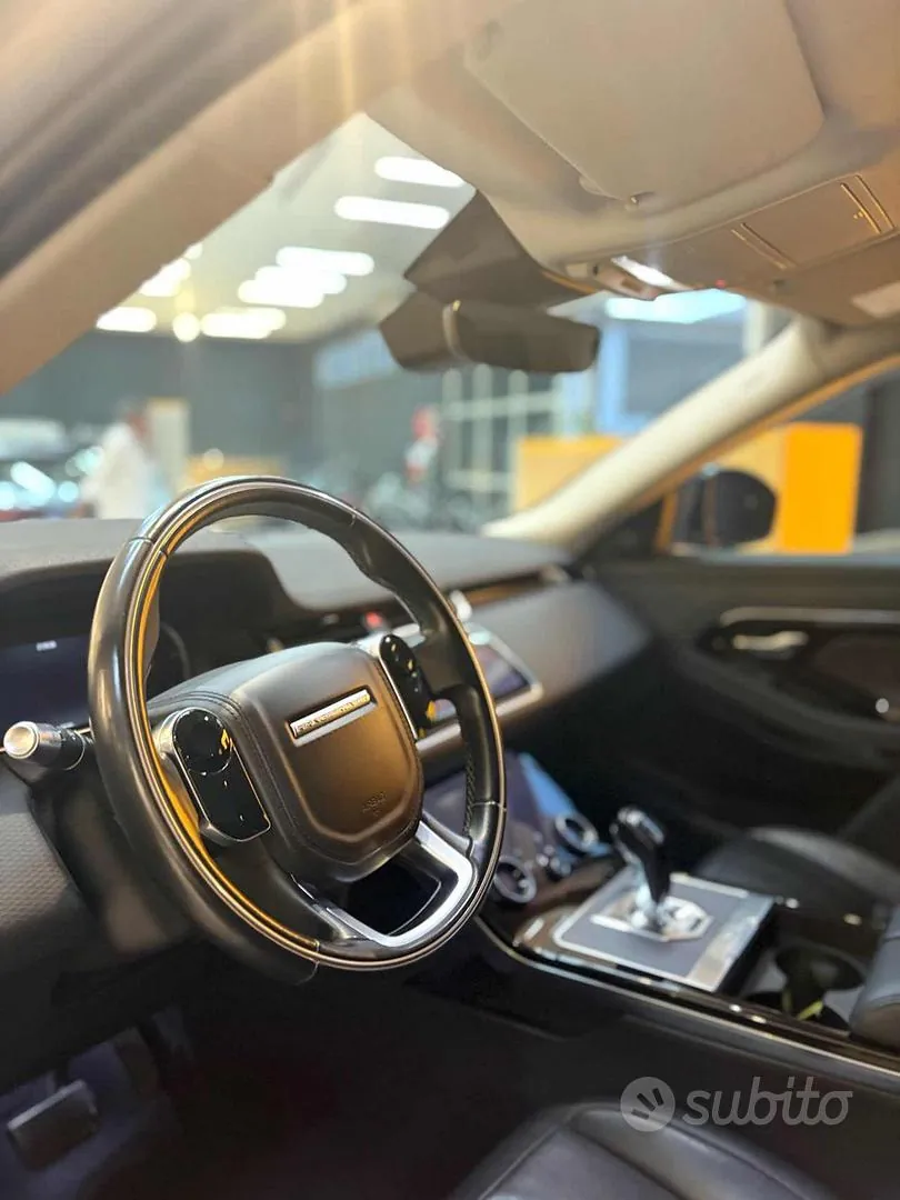 Land Rover Range Rover Evoque 2020 photo 5