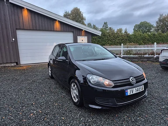 Volkswagen Golf Vi 2011 photo 2