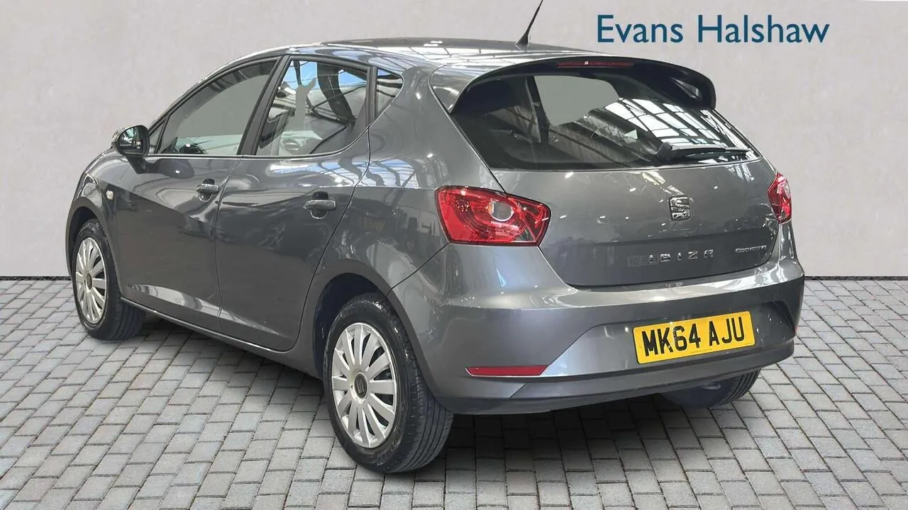 Seat Ibiza 2014 photo 2