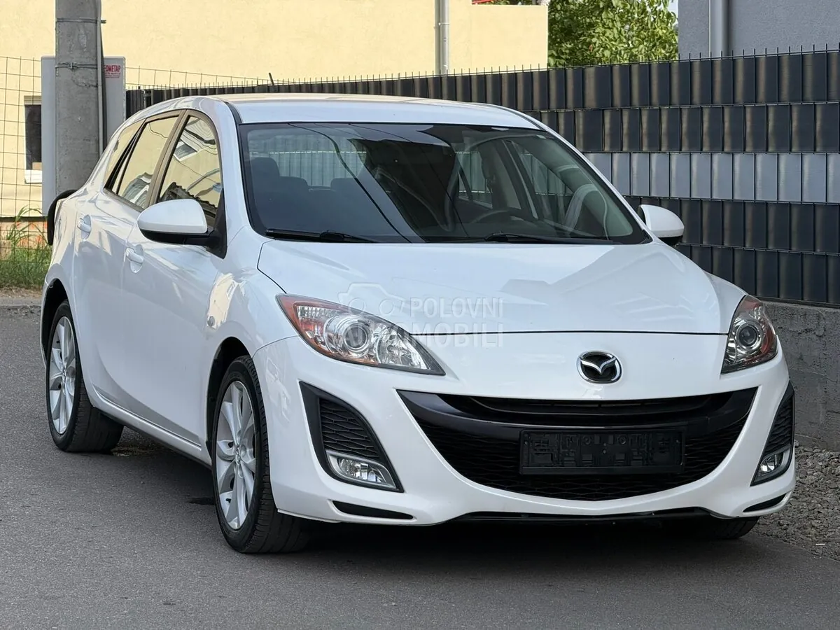 Mazda 3 2011 photo 4