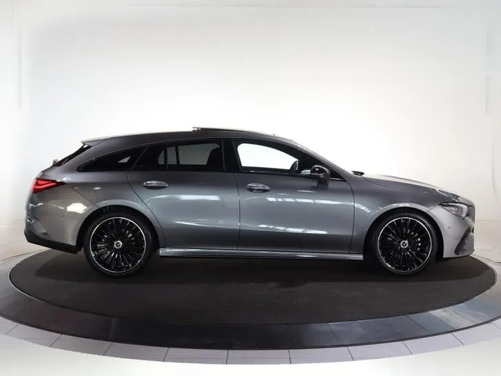 Mercedes-Benz Cla 2025 photo 2