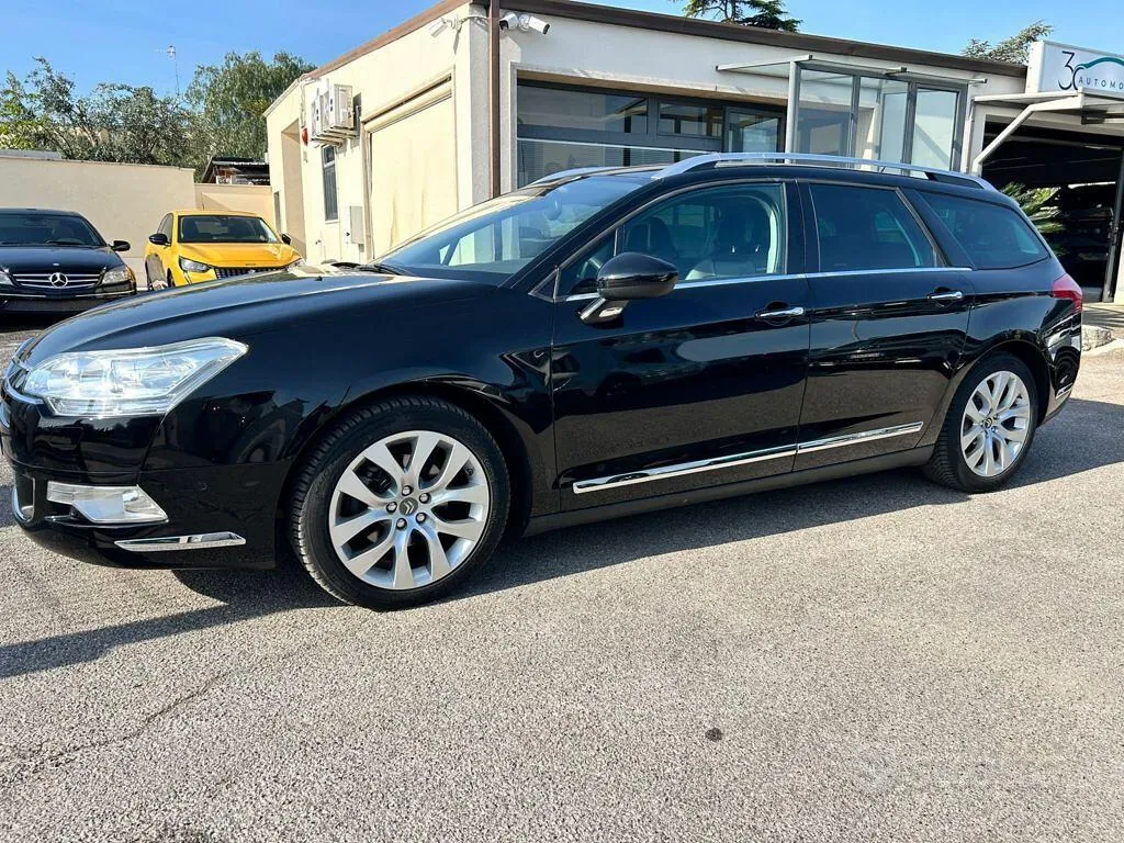 Citroen C5 2010 photo 2