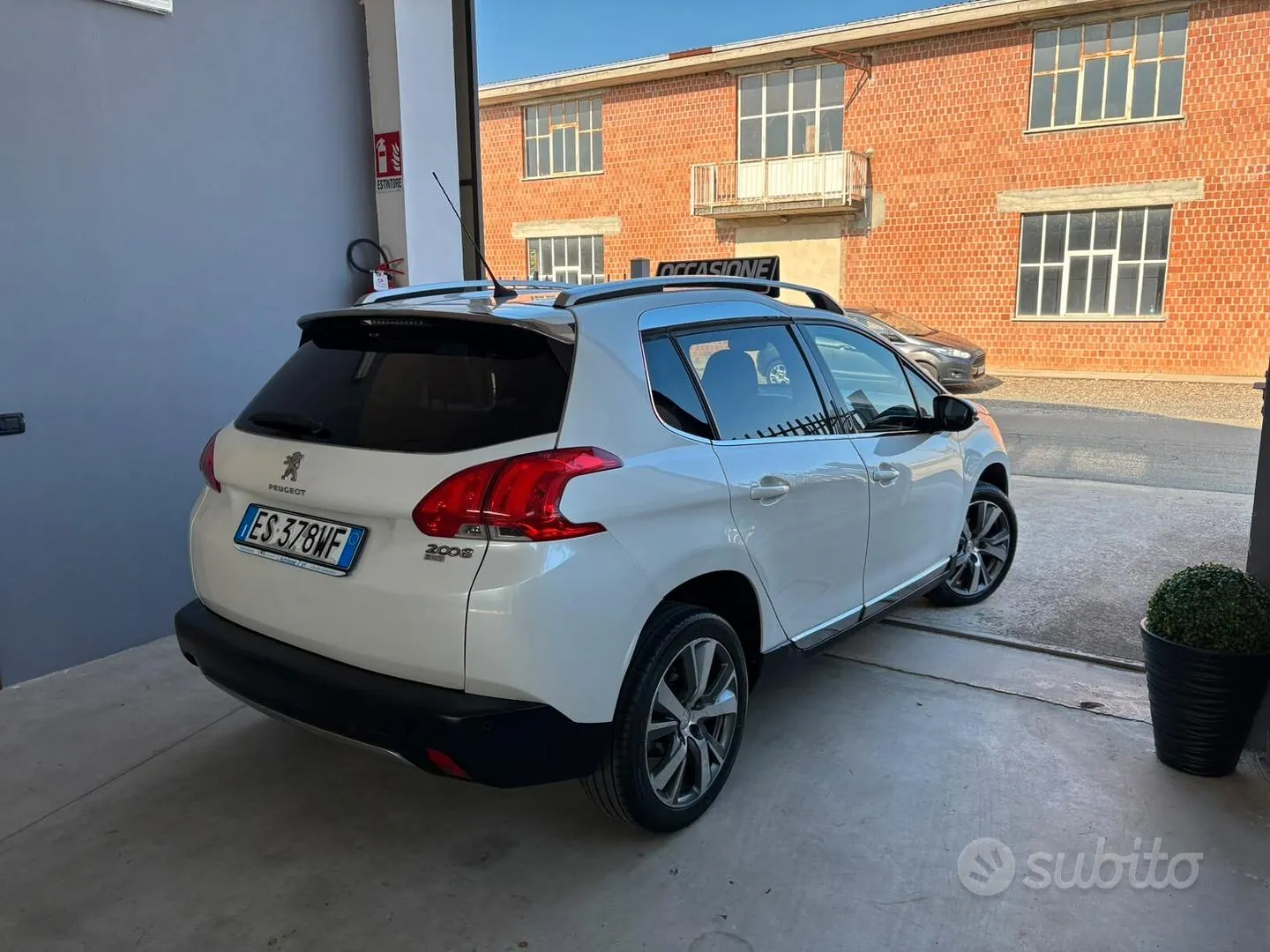 Peugeot 2008 2013 photo 4