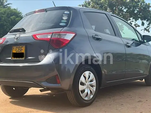 Toyota Vitz 2019 photo 4