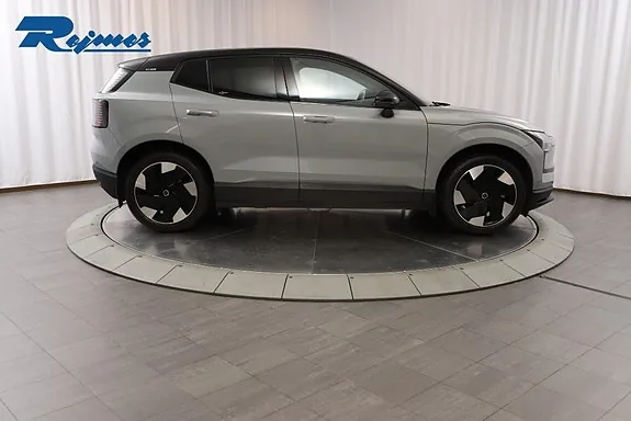 Volvo Ex30 2025 photo 3