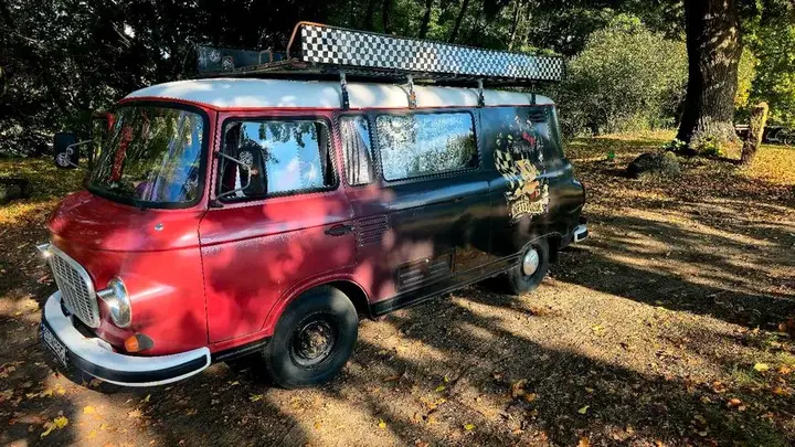 Barkas B1000