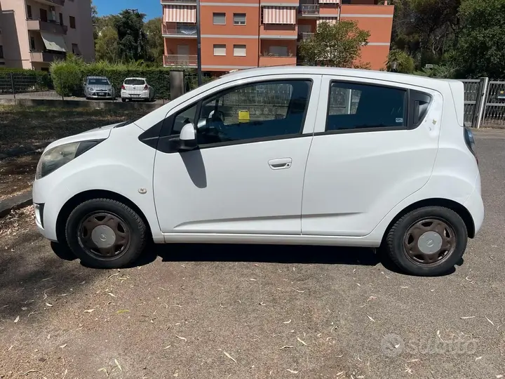 Chevrolet Spark 2012 photo 4