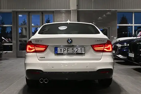 BMW 320D 2018 photo 4