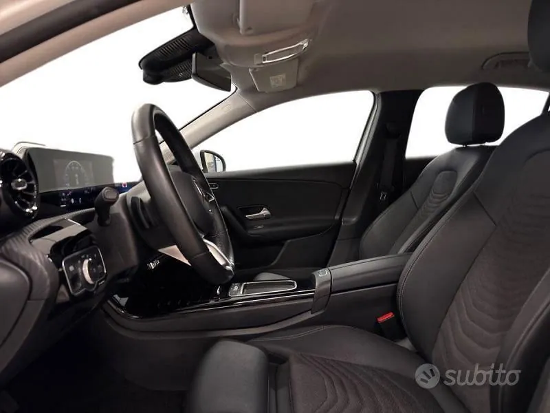 Mercedes-Benz A-Class 2025 photo 2
