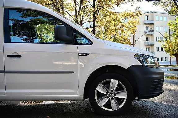 Volkswagen Caddy Maxi 2018 photo 3