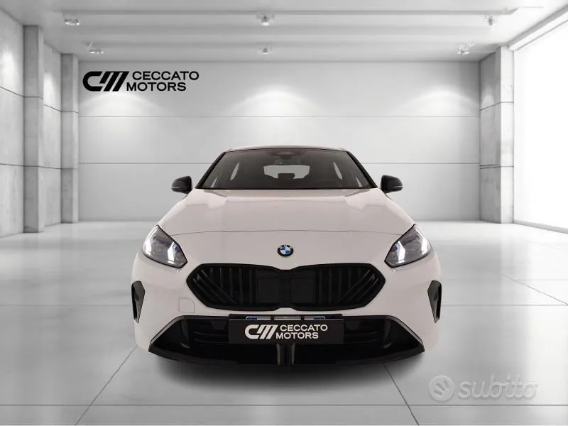 BMW 1 Series 2026 photo 2