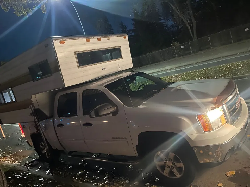 GMC Sierra 1500 2010 photo 3