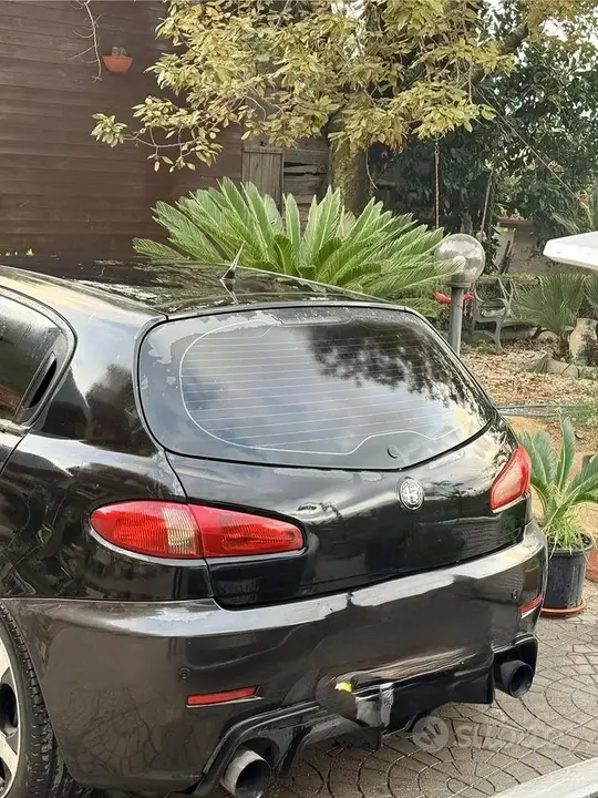 Alfa Romeo 147 2007 photo 2