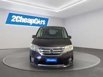 Nissan Serena 2013 photo 3