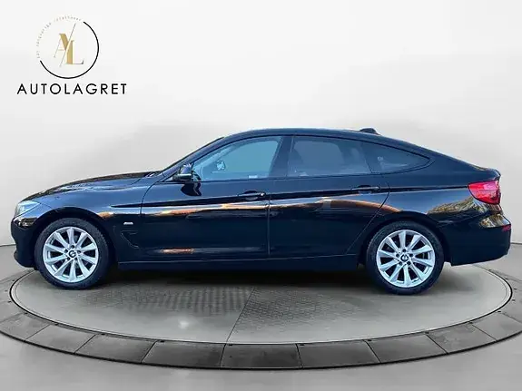 BMW 320D 2017 photo 2