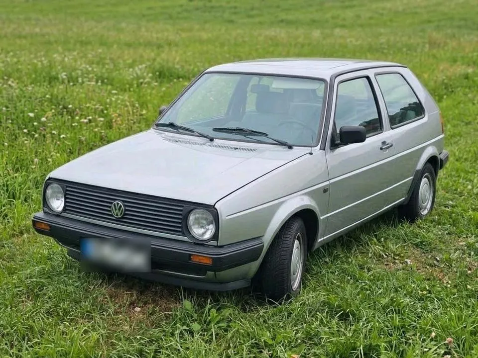 Volkswagen Golf 2